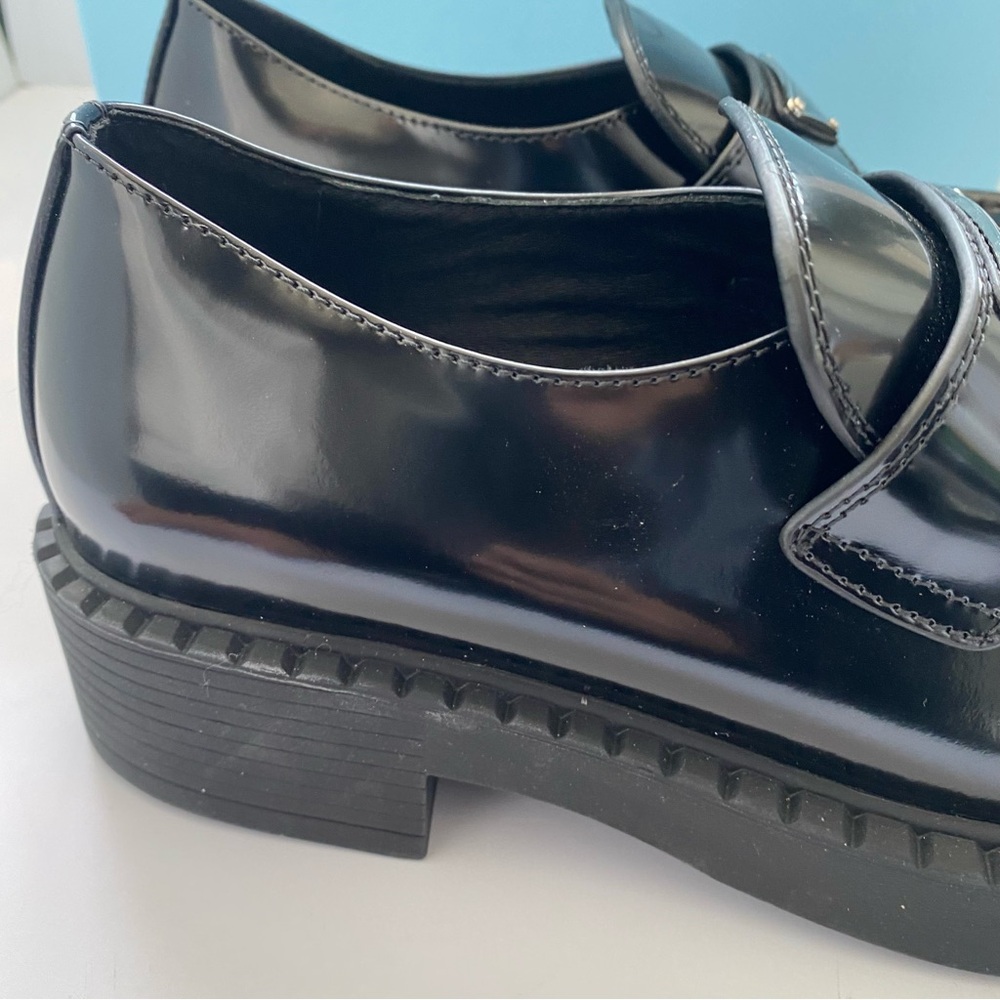 Prada Black Loafers - Picture 4 of 5